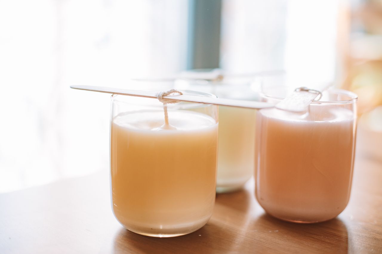 Midnight Sandalwood scented candle